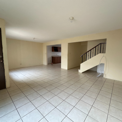 Casa en Venta en Alamedas de Villa Flores, San Miguel Petapa.
