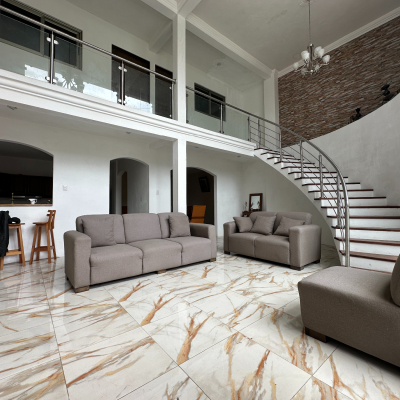 Casa en Venta en Santa Lucía Milpas Altas 